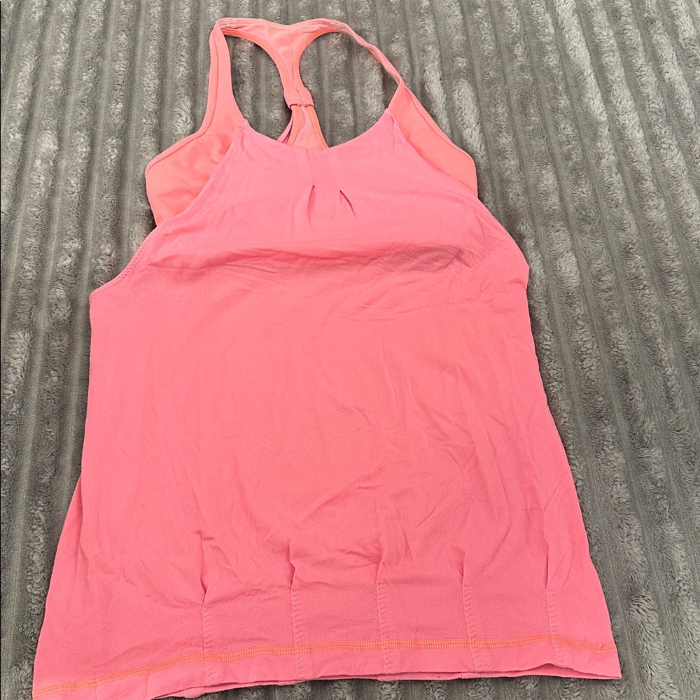 GUC Lululemon Tank Top with Built in Bra Size 4 pink with pleated detailing